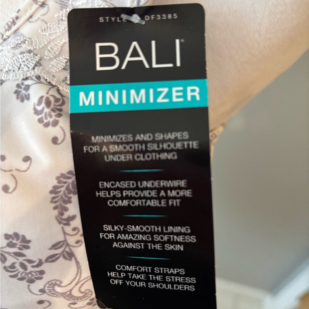 Bali White and Gray Minimizer Bra - Picture 4 of 5